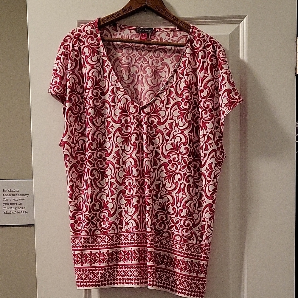 Women's Red Patterned Top